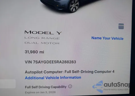2024 Tesla Model Y Long Range Dual Motor All-Wheel Drive z USA, uszkodzony, nr VIN 7SAYGDEE5RA288283